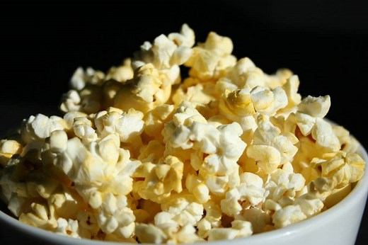 Is Microwave Popcorn Bad for You? 5 Reasons to Avoid It