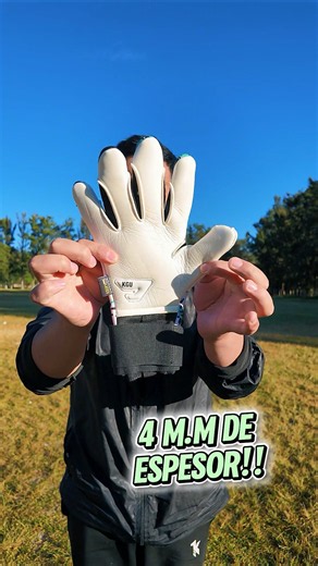 Guantes alpha pro 🟢, grip asegurado en guantes deportivos ‼️#guantesdeportero #goalkeepergloves