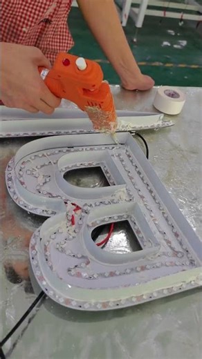 Are you still using traditional signs? Look at this colorful sign.#sign #customsigns #signfactory