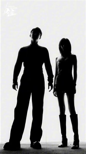 🔥Body đôi này đúng chuẩn 3D, nhìn mê luôn! #iQIYI #love #HoàngCảnhDu #SunQian #phimhay