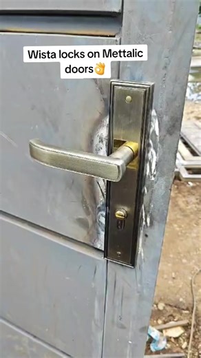 Wista Locks for Metallic Doors: Quality Hardware Solutions