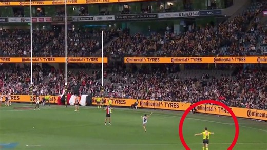Sam Mitchell questions Nick Watson's disallowed goal