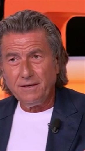 Sportitalia tv on Instagram: "𝐃𝐞 𝐑𝐞𝐧𝐬𝐢𝐬, 𝐢𝐥 𝐜𝐨𝐧𝐬𝐢𝐠𝐥𝐢𝐨 𝐚 𝐂𝐨𝐧𝐭𝐞: “𝐍𝐨𝐧 𝐝𝐢𝐦𝐞𝐧𝐭𝐢𝐜𝐚𝐫𝐞 𝐜𝐡𝐞 𝐬𝐞𝐢 𝐬𝐞𝐝𝐮𝐭𝐨 𝐬𝐮 𝐮𝐧𝐚 𝐩𝐨𝐥𝐯𝐞𝐫𝐢𝐞𝐫𝐚“ Il consiglio dell’avvocato Antonio De Rensis ad Antonio Conte, dopo le dichiarazioni nel pre e nel post gara del match perso a Verona #sportitalia #conte #napoli"