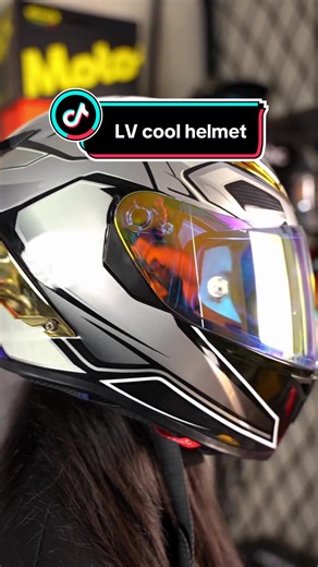 Cool helmet#helmet #helmets #helmetsupplier#helmetfactory#chinesefactory#fyp#fouryourpage