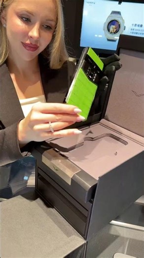 A VERTU phone signals influence without display. #vertu #cellphone #fyp #tik #apple #sonic #shadow