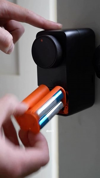Viral & Useful Product Finds | The perfect automated door lock 🔐 . . . #airbnbhost #hostingtips #airbnb #doorlock #safety #gadget #usa | Instagram