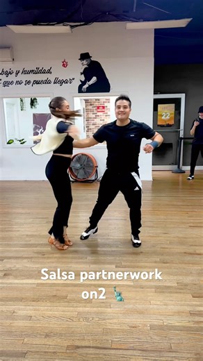 Salsa Partnerwork on2 🕺🏻💃🏻 🇲🇽 🇯🇵 #dance #salsadancing #partnerwork #salsaromantica
