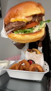 Burger Mukbang #virals #fypシ゚ #explore #foodstagram | Mi Mukbangs