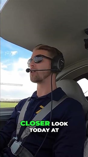 Aviation Traffic Patterns Explained: Orange County Airport #shorts