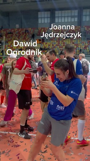 Świąteczne granie z Kubą w pigułce. Wspaniały, uśmiechnięty i radosny dzień! I właśnie takich dni Wam w 2024 roku życzę! @fundacja_ludzki_gest @kuba.blaszczykowski @aradwanska @dawidcelt @gabor_bramkarz @lukaszpiszczek_lp26 @anitawlodarczykk @olga.lasak @jerzybrzeczek_team @wasyl27 @irek.bieleninik @grzegorz_greg_collins @rafalcollins @jezierskiremigiusz @joannajedrzejczyk @dawidogrodnikofficial @marcin_baszczu @adamvanbendler @kajtokajetanowicz @duzers692 #mecz #czestochowa | Michał Paszczyk