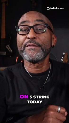 Master Christmas Bass Lick FAST: 5-String Tutorial! #shorts