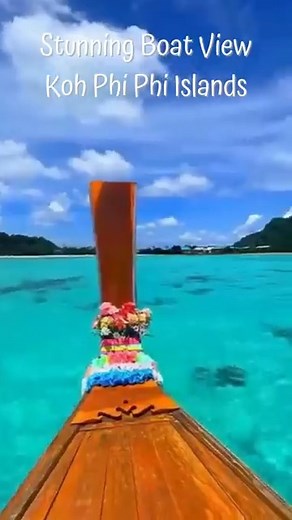 🌊🚤 Stunning Boat View – Koh Phi Phi Islands in All Their Glory 🌴✨ The Koh Phi Phi Islands are world-famous for a reason, towering limestone cliffs, sparkling turquoise water, and hidden coves that look like scenes from a dream. A boat journey around these islands offers some of the most breathtaking views in Thailand, making it a must-do for travellers looking for unforgettable scenery. 🌞💙 From the moment the boat glides across the Andaman Sea, the dramatic cliffs of Phi Phi Leh rise straig