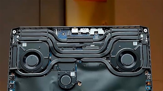 高性能游戏本雷神搭载RTX显卡自营商城现货直发，畅享疾速性能与稳定画质，轻松应对大型游戏与设计创作，带来沉浸式使用体验。