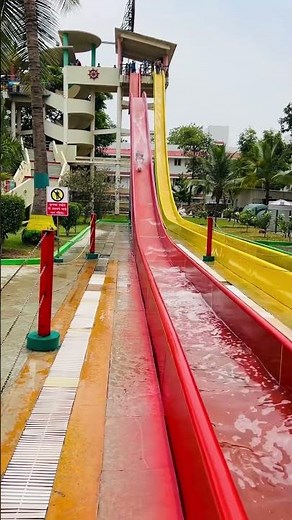 Tallest and Most thrilling Waterpark Ride😱 #bindasskavya #trendingonshorts #shorts