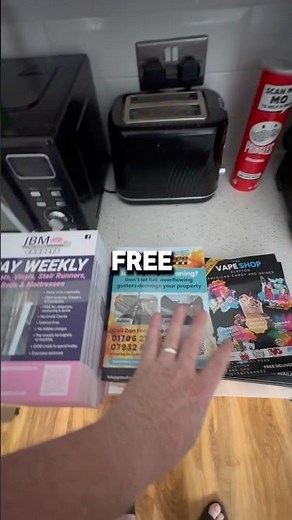 How Much Money Can You Make Delivering Leaflets in the UK? 💷 (3 Real Jobs) #fyp #sidehustle #money
