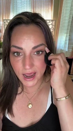 My picks for Top 5 Best Setting Powders for Mature Skin