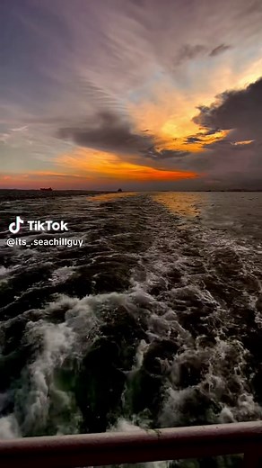 iPhone 11 Unboxing and Features Overview