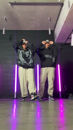 Dancing TikTok Trends: BB Belt Dance Tutorial 2023