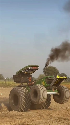 Rohit deshwal drive a Tochan King 👑 #nishudeswal #youtubeshorts​ #tochanking​ #rohitdeshwal