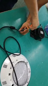 Watch Product Usage Video on Amazon Live