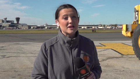 PHL crews gearing up ahead of winter: training to keep runways clear and passengers safe
