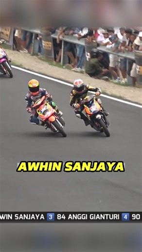 AREA Racing Official 🆔 on Instagram: "Mengenang salah satu aksi terbaik Alm Awhin Sanjaya 🥀 #RoadRace #AwhinSanjaya #AreaRacing 2024"