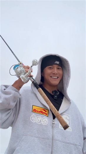 Elika Bang on Instagram: "Catching and cooking the most expensive fish in Florida (part 1) Hands down one of my favorite fish to eat. Trying to find these fish might be the hardest part but once you located them it’s non-stop action I was struggling because I don’t have a proper beach fishing setup but I wasn’t going to let that stop me from trying to get these beautiful fish. Work up at 5am to go hunt these guys and we made it happen Part 2 coming up… #surffishing #beachfishing #pompano #pompan