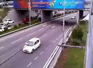 Drift vs police! | Daily Sparks