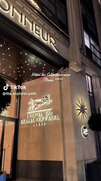 Luxurious Stay at Hôtel du Collectionneur in Paris