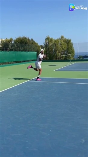 Matteo Berrettini 🇮🇹 prepara con todo la gira de canchas duras