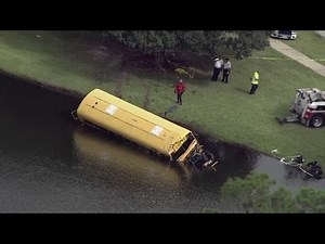 Video shows inside of bus moments before crash