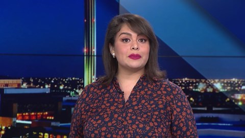 Large grass fire threatens homes in southern Guadalupe County