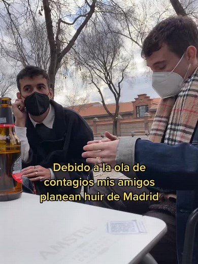 Feeling #navidad 2021 como marzo 2020. Litralmnt solo veo pruebas d antígens x la calle. Aqí os muestro el vídeo para hacértela bien. #risas #friends