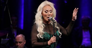 Lepa Brena Biografija | Biografije Poznatih