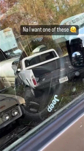 MAIL JEEP #wrangler #jeep #foreign #bigwheels #truck #car #classic #restoration #repair #paint #fyp