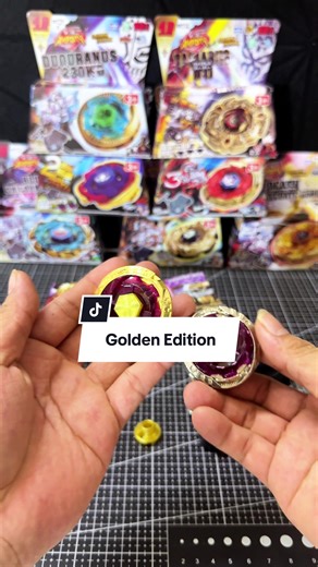 Con Quay Beyblade Metal Fight: Phiên Bản Golden Edition