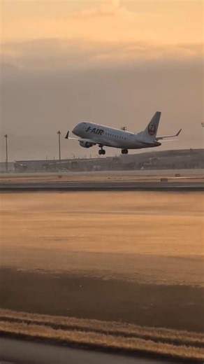 【阿蘇くまモン空港】J-AIR 2380便 エンブラエル E170 テイクオフ (2026/1/16) #熊本空港 #空港 #JAIR #E170 #shorts