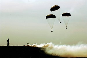 IDF Paratroopers Descend Swiftly From the Skies | United with Israel
