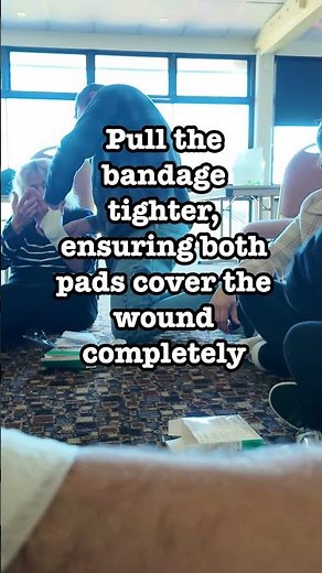 Hand Bandaging – Secondary Dressing