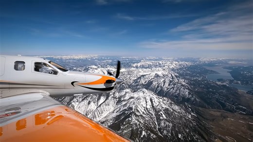 Turbulence to 45,000 feet – flying into mountain wave