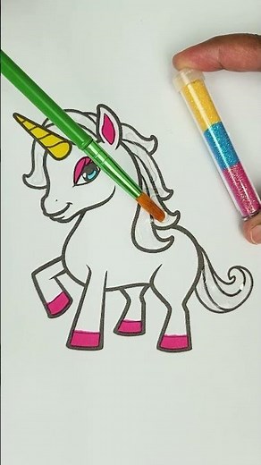 Magical glitter unicorn ❤️🦄❤️ Glitter Art 🎨 #glitter #glitterart #unicorn