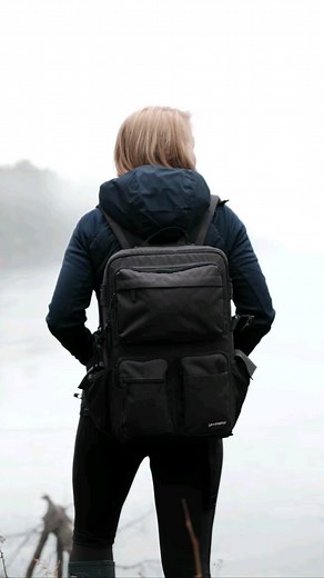 ProMaster Cityscape bags 💙 Exclusive to Camera House Designed with the creative in mind, the Cityscape line of bags provides all the necessary storage for the avid photographer or videographer. A large main compartment opens from the back of the bag, keeping your gear secure, while numerous exterior pockets provide ample storage for all your accessories. With a lightweight yet durable design, our Cityscape bags are made for adventure. Shop in-store or online with Camera House! 📸 | Camera House