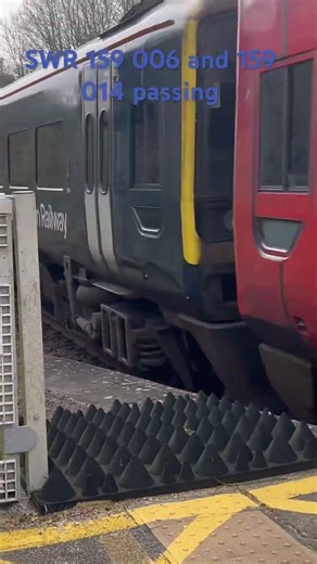 SWR 159 006 and 159 014 passing fast