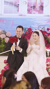 Beautiful Wedding🤵‍♂️👰‍♀️ Bride: LYTEANG Groom: HOKLONG ********************************************* Famous singers, host-programmer, classical music, modern music, sound system, prepared by Alex Entertainment Agency 🎻🥁 Classical music with quality, dignity and aesthetics 🥰 Booking service packages: 092511119 | 015762666 #alexentertainmentagency #alexchandraclassicbandcambodia #ig_alexchandra #wedding | AlexEntertainment Agency