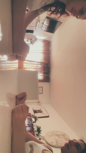 #melaniemartinez#handshake#lunchboxfriendshandshake@✰𝓚𝓻𝓲𝓼✰🫀 | lunchbox friends handshake