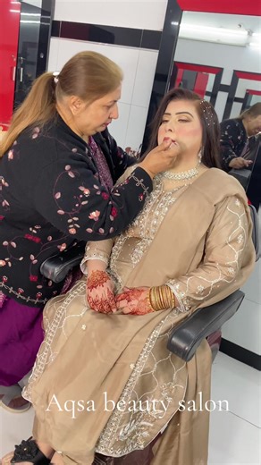 Makeup Tips from Aqsa Beauty Salon Experts
