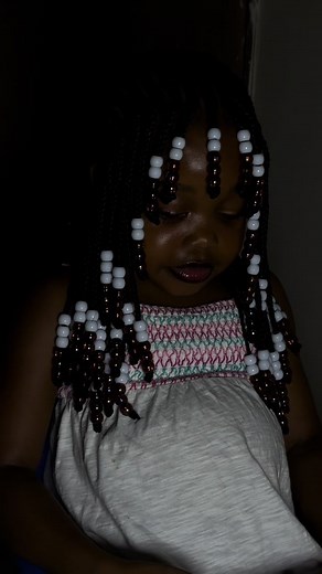 B.L. | BELLA LONDON ✨🎀💝 (@bellalondon30)’s videos with Gobe Davido Slowed - tunesbyl