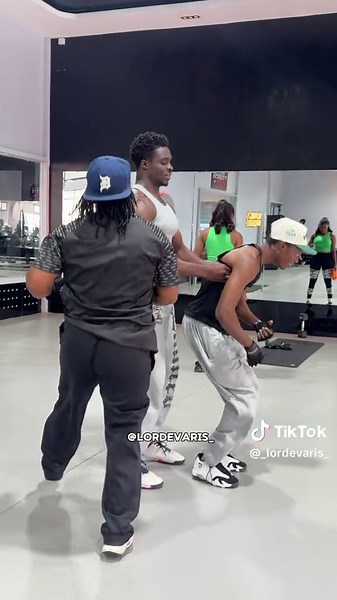 Hilarious Lift Moments: Lorry Drivers of TikTok