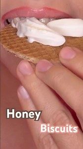 Honey biscuits asmr 🧇🍯🐝
