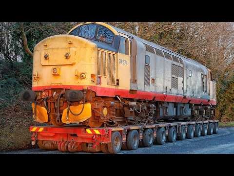 Rare Cold Start of Heavy DIESEL ENGINES and Pure Sound 🚂🔥